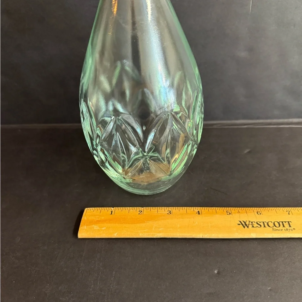 Vintage green cut glass decanter with diamond pattern.No chips or cracks.